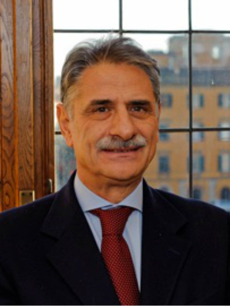 Augello applica (solo per gli altri) la spending review