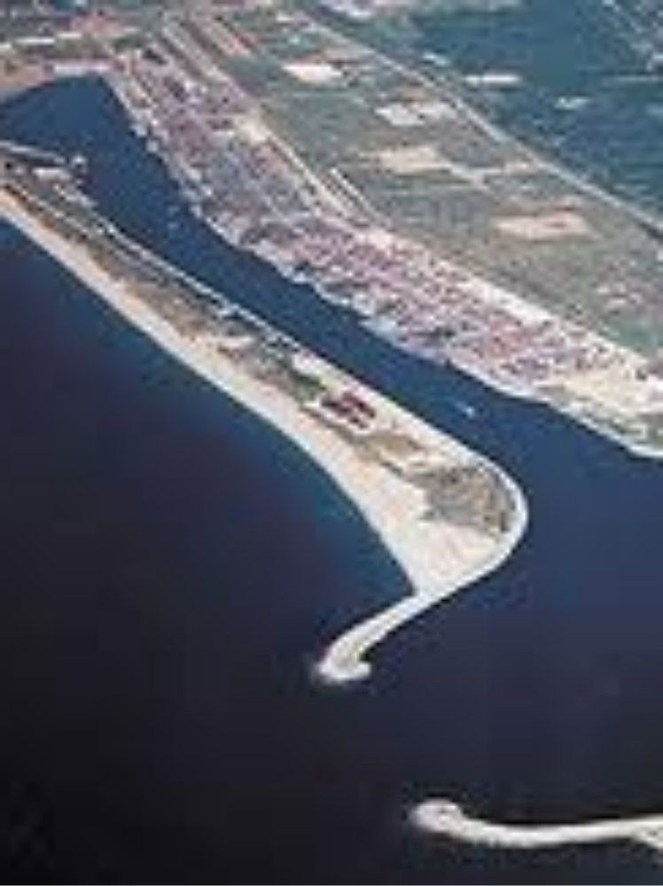 ARSENALE | Le reazioni della politica