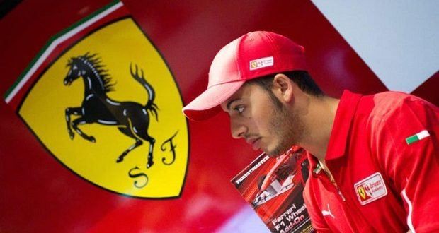 F1, il cariatese Fuoco corre con i big alla guida della Ferrari