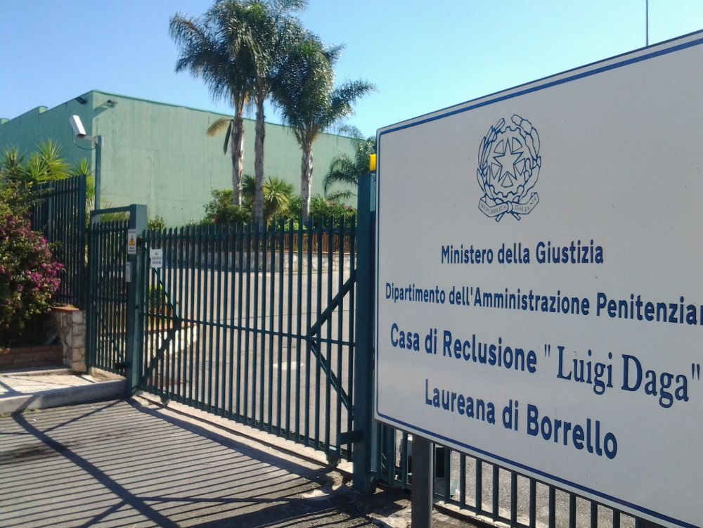 «Assistenza sanitaria carente» nel carcere di Laureana di Borrello