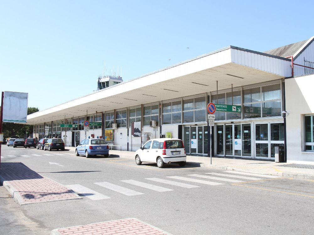 Aeroporti, Dorina Bianchi: «No al ridimensionamento degli scali di Reggio e Crotone»