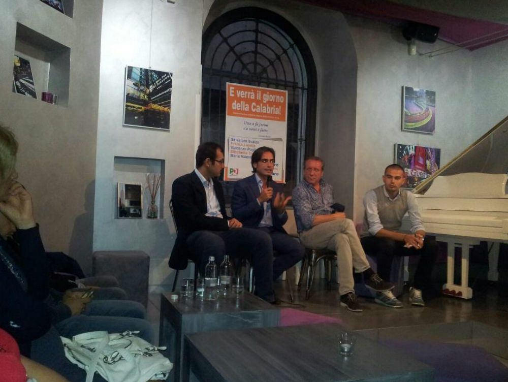 PALAZZO INFETTO | Falcomatà: «Ora al lavoro per ricostruire Reggio Calabria»