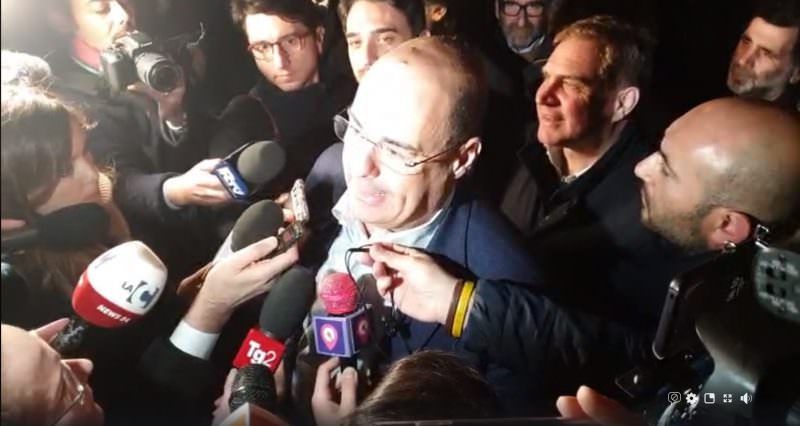 Zingaretti chiude la campagna elettorale a Reggio: «Callipo non prenderà ordini da Roma»