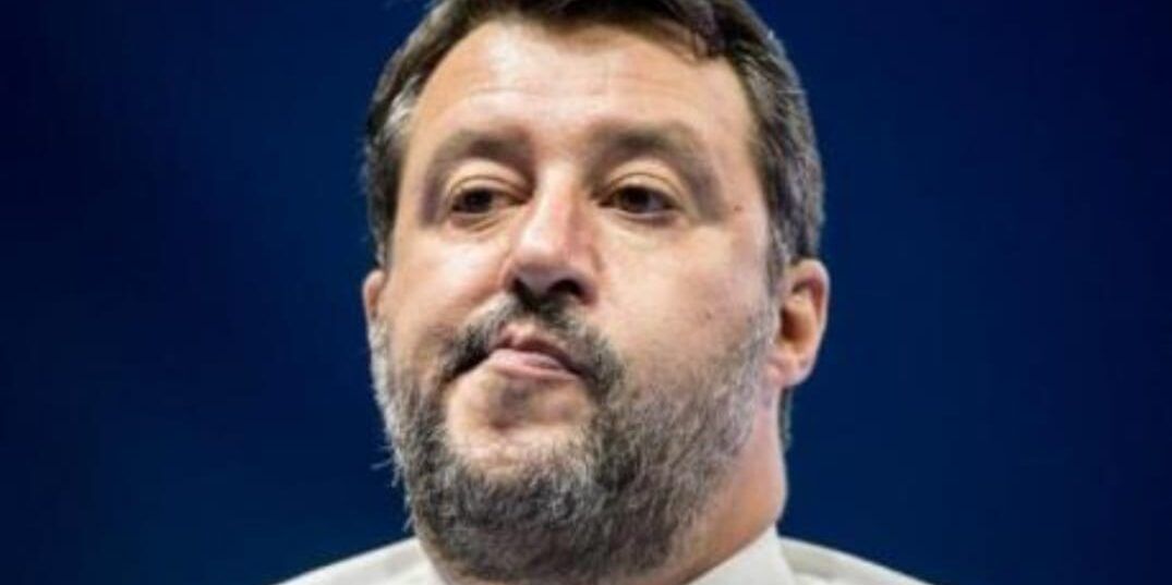 Semplificazioni, Salvini: «Azzerare il codice degli appalti»