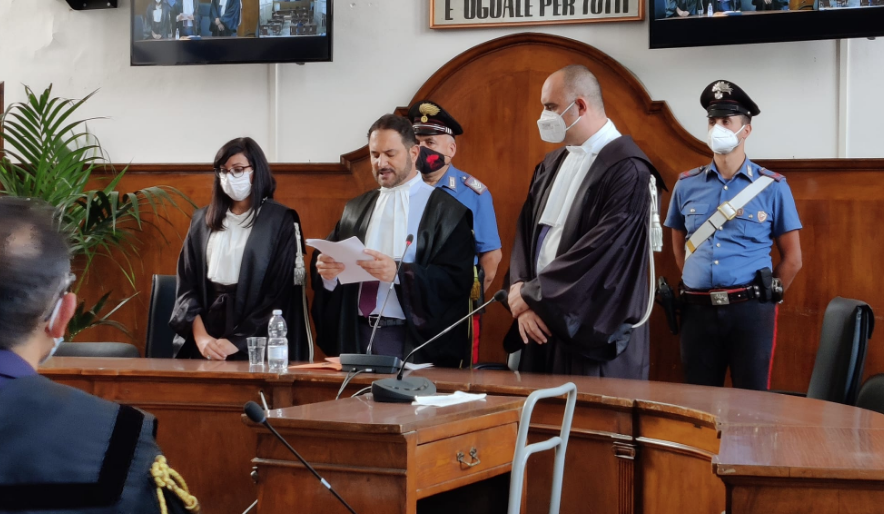 «Nella condanna a Lucano nulla di abnorme, si rispetti il Tribunale»