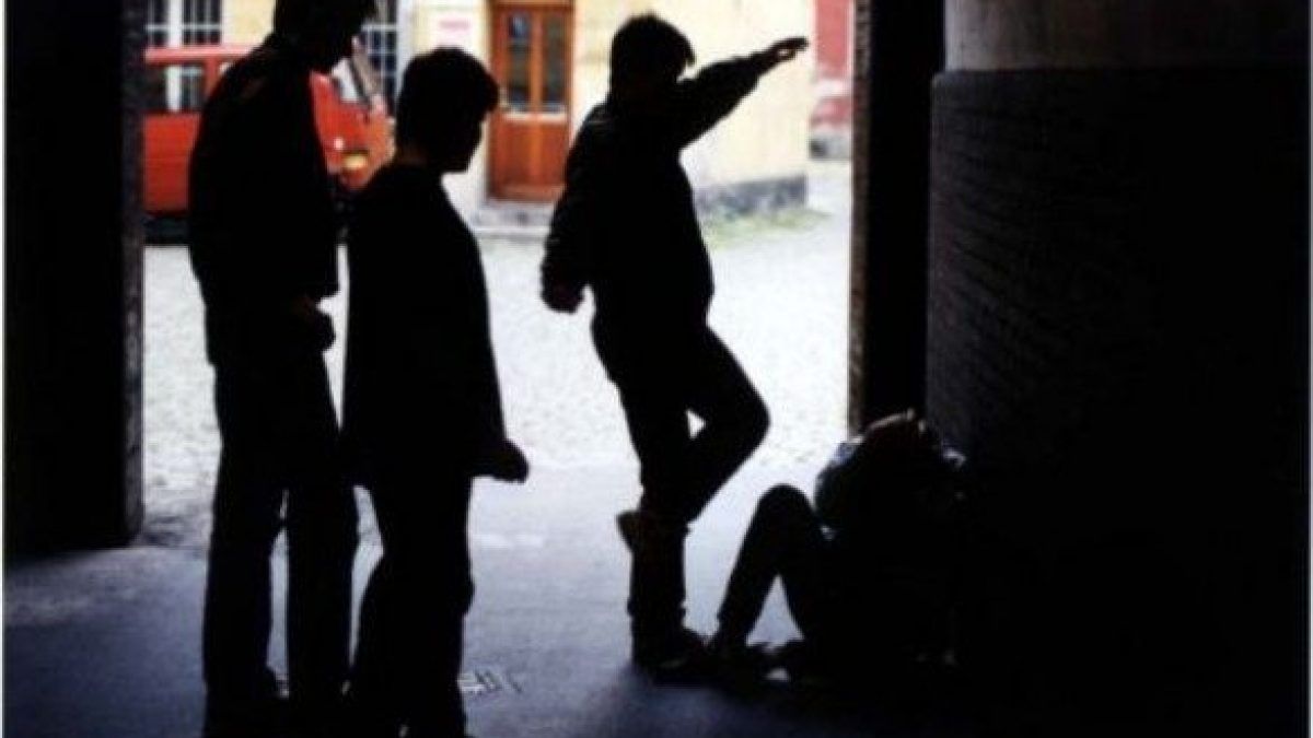 Rapine e violenze di gruppo a Catanzaro, minore finisce in Comunità