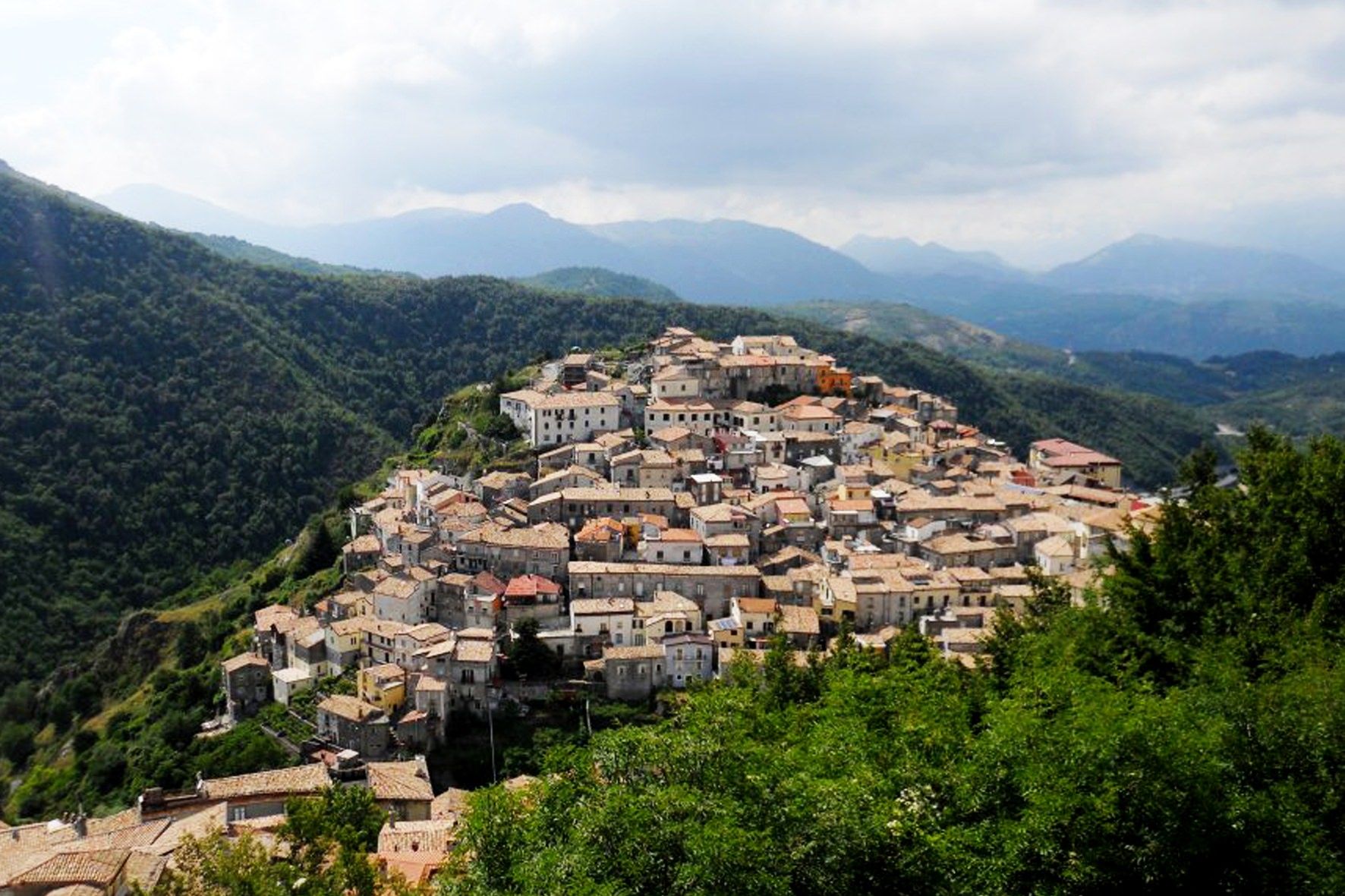 Centro rimpatrio a Mormanno, Orsomarso: serve chiarezza
