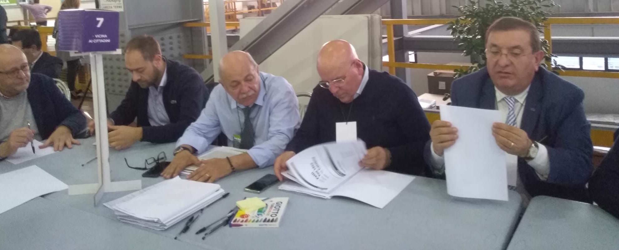 «Il centrosinistra è con me». Oliverio rilancia e pensa al voto: «Proporrò la data del 26 gennaio»