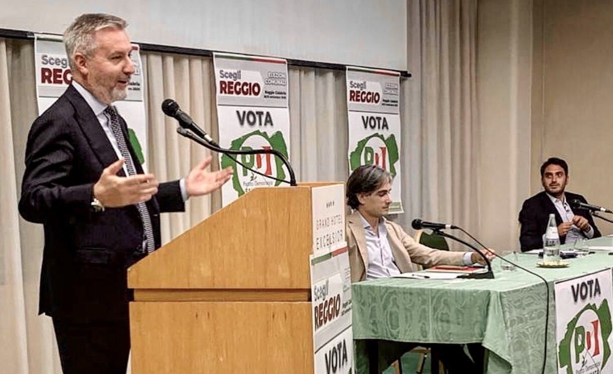 Reggio, Guerini: «Falcomatà ha capacità di governo». Ok all'Esercito per rimuovere i rifiuti – VIDEO