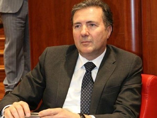 Taglio degli stipendi in Regione, il "sì" di Ncd