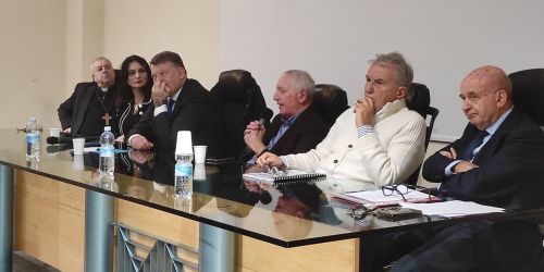 incontro bombardieri tavolo