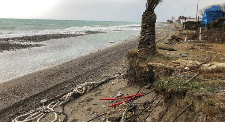 Maltempo, vento forte in arrivo: allerta gialla sul Tirreno cosentino