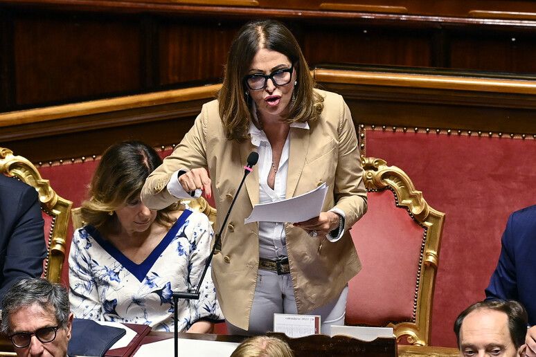 Richiesta della proroga delle indagini notificata a Santanchè il 17 luglio