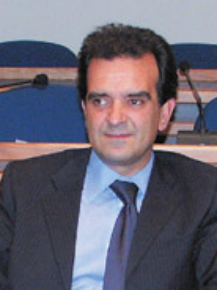 Pd, semaforo verde per Enzo Bruno