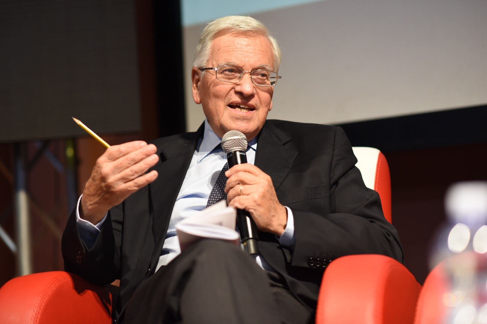 Calabria in caduta libera, Giannola: «È responsabilità della Regione darsi una strategia»