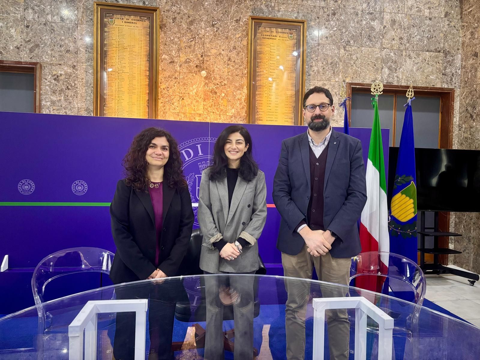 Cosenza: Comune e Confcommercio insieme per una proposta di logistica dell’ultimo miglio