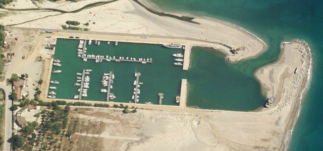 Porto di Badolato, il Comune revoca la concessione alla società che denunciò i clan