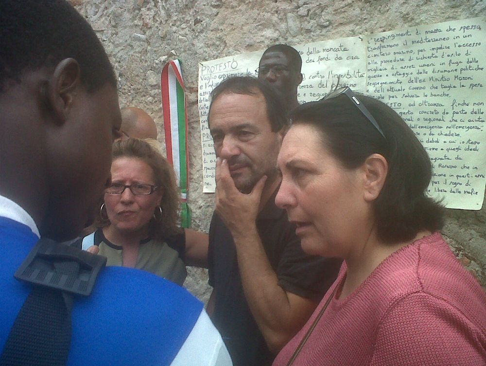 Dramma dei migranti interrotto lo sciopero della fame