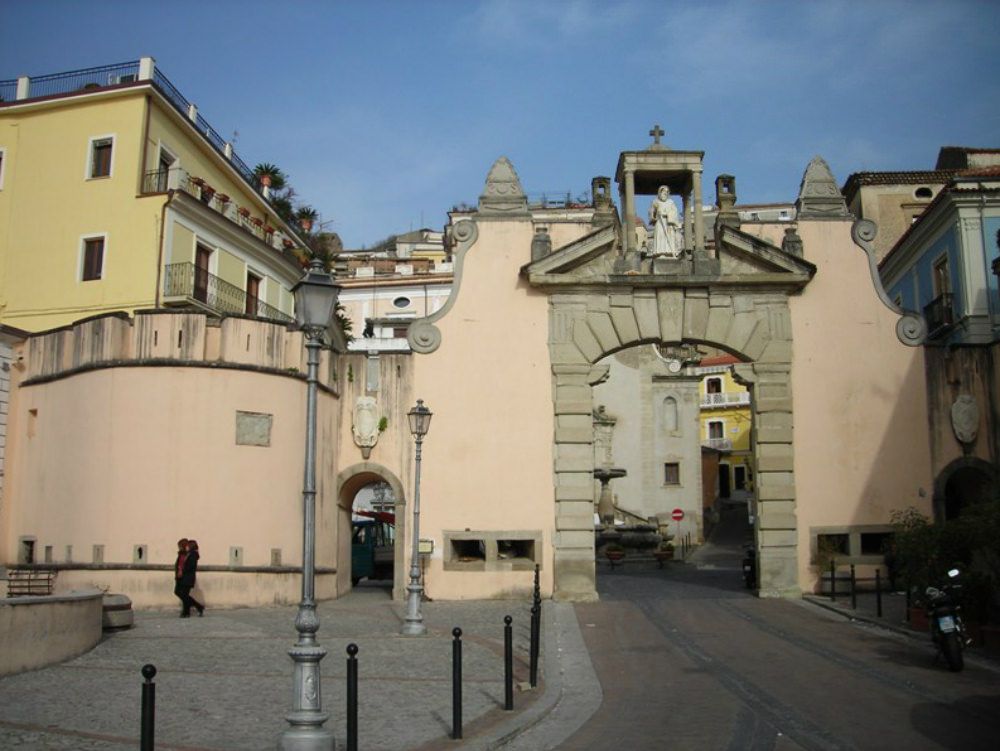 MEDIA E POTERE | Denunciato un 30enne per l`aggressione al cronista