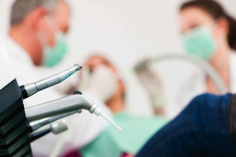 Dentisti, la Stato-Regioni stronca la legge