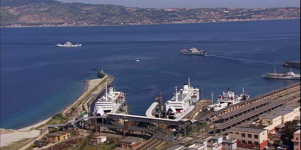Porti dello Stretto, «in forte crescita il traffico di merci dopo il calo del 2020»
