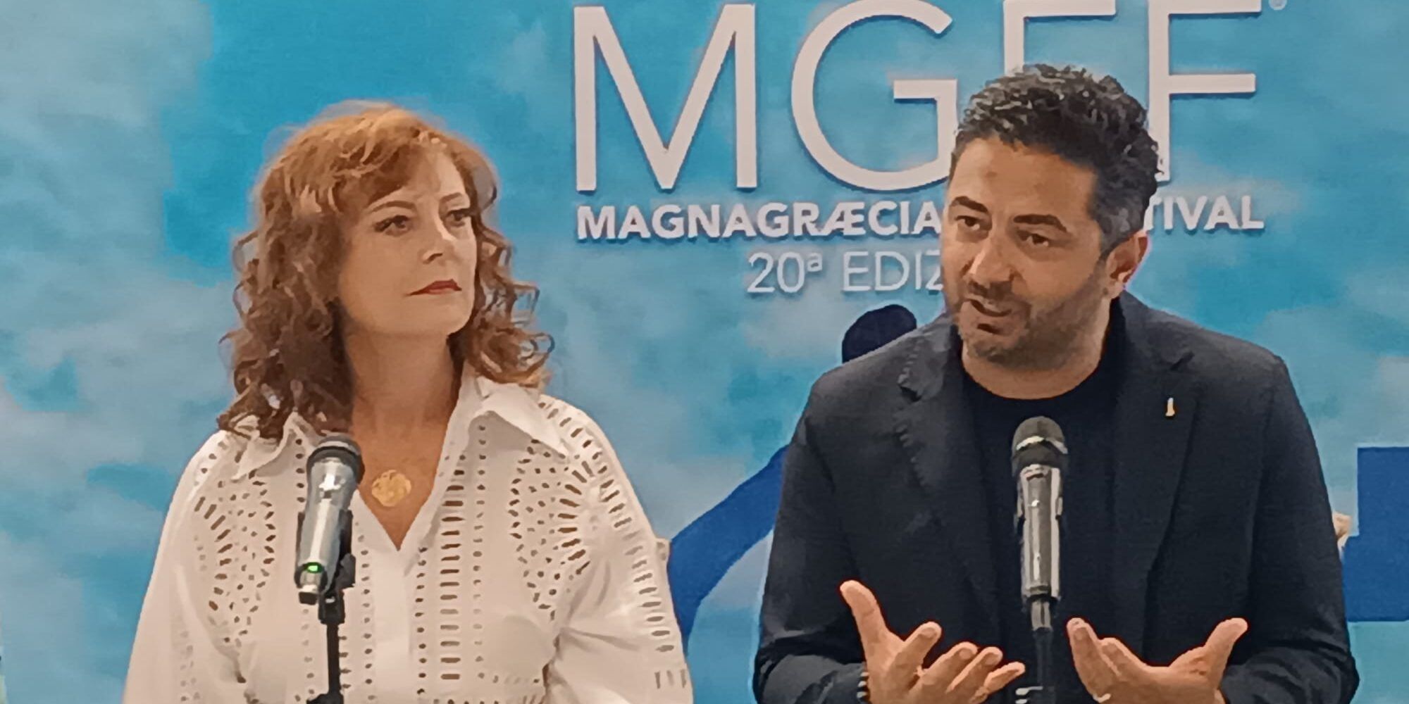 Il fascino di Susan Sarandon incanta la Calabria: «Un film qui? Bellissima idea»