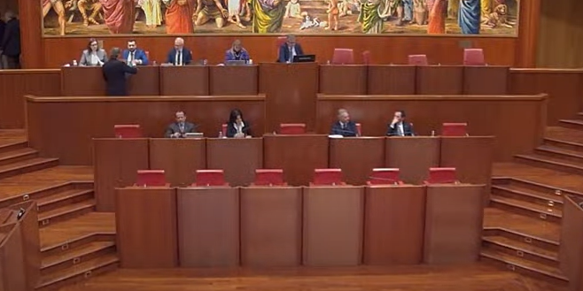 Partecipate, il Pd: «Serve una riflessione». La Giunta: «Con noi cambio di passo»