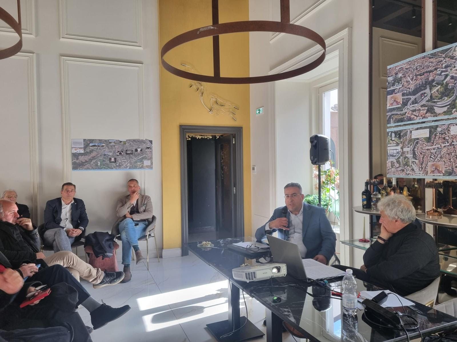 “I Mercoledì del Caffè Imperiale”, le proposte per una nuova Catanzaro: «Ora servono visione, coraggio e concretezza»