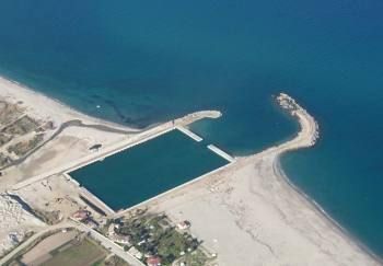 Il prezzo da pagare per i lavori al porto di Badolato