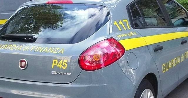 Falsi ciechi a Crotone, truffa da 120mila euro