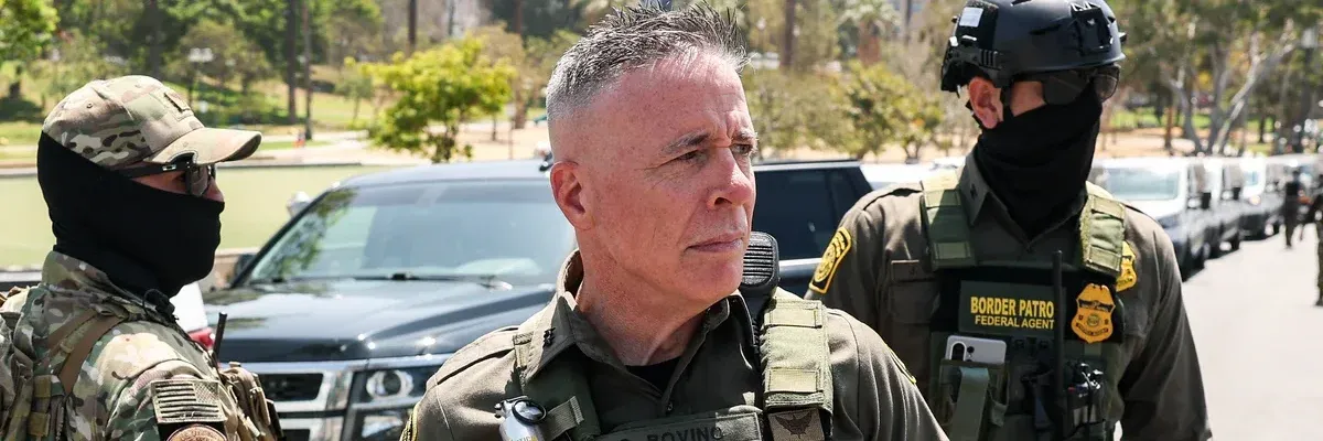 Greg Bovino agli agenti: «Ottimo lavoro a Minneapolis»