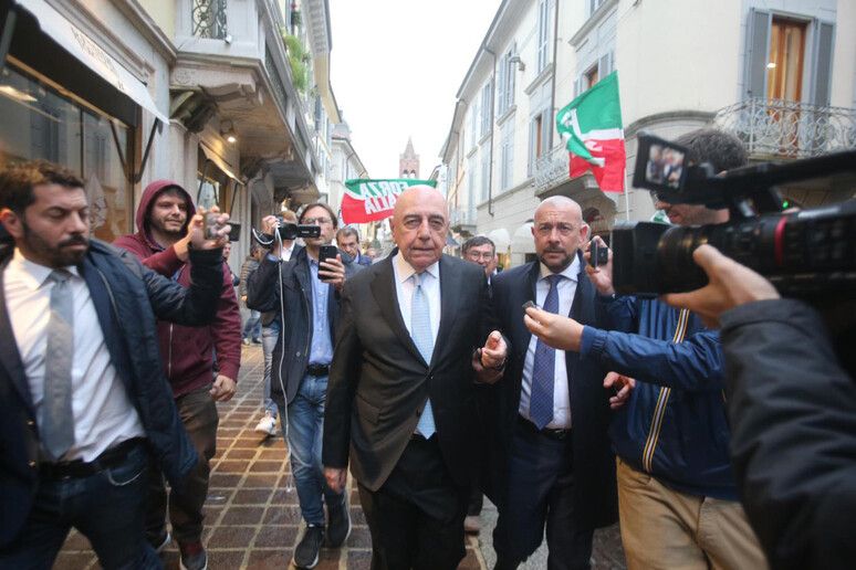 A Monza il seggio resta “in famiglia”: Galliani succede al Cav.