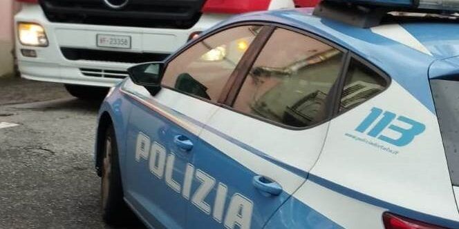 Custodiva materiale esplosivo in un laboratorio clandestino, arrestato un 26enne a Melicucco