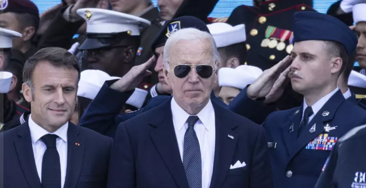 Biden paragona Putin a Hitler: «Dobbiamo fare come in Normandia»