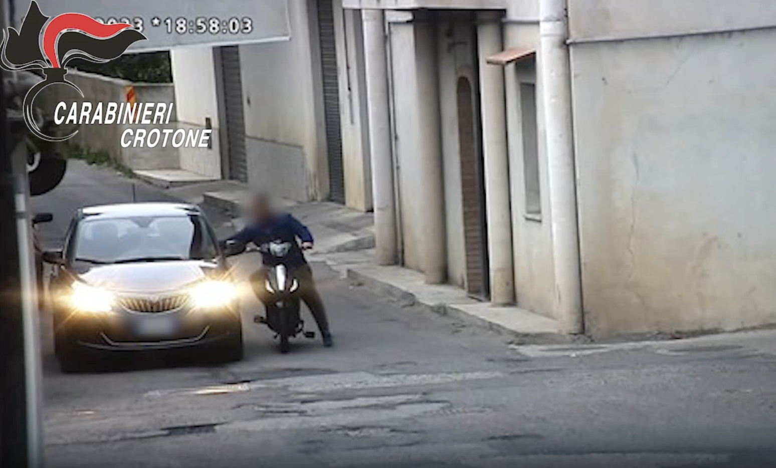 Colpita la rete dello spaccio a Cirò Marina: 13 arresti – VIDEO