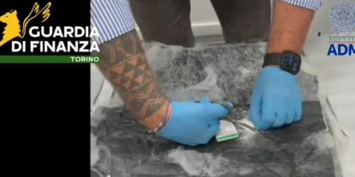 droga aeroporto torino arresto