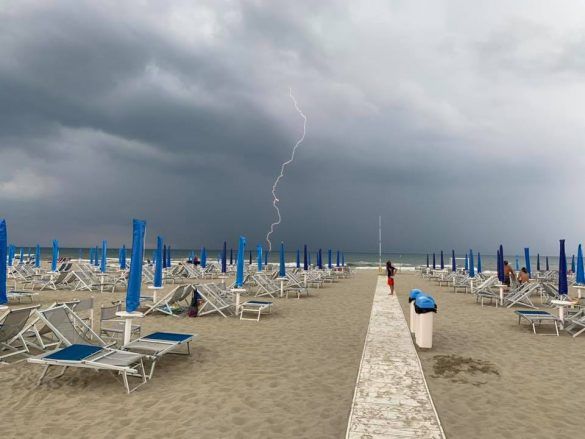 Maltempo al Sud: “allerta gialla” in Calabria e altre 4 regioni