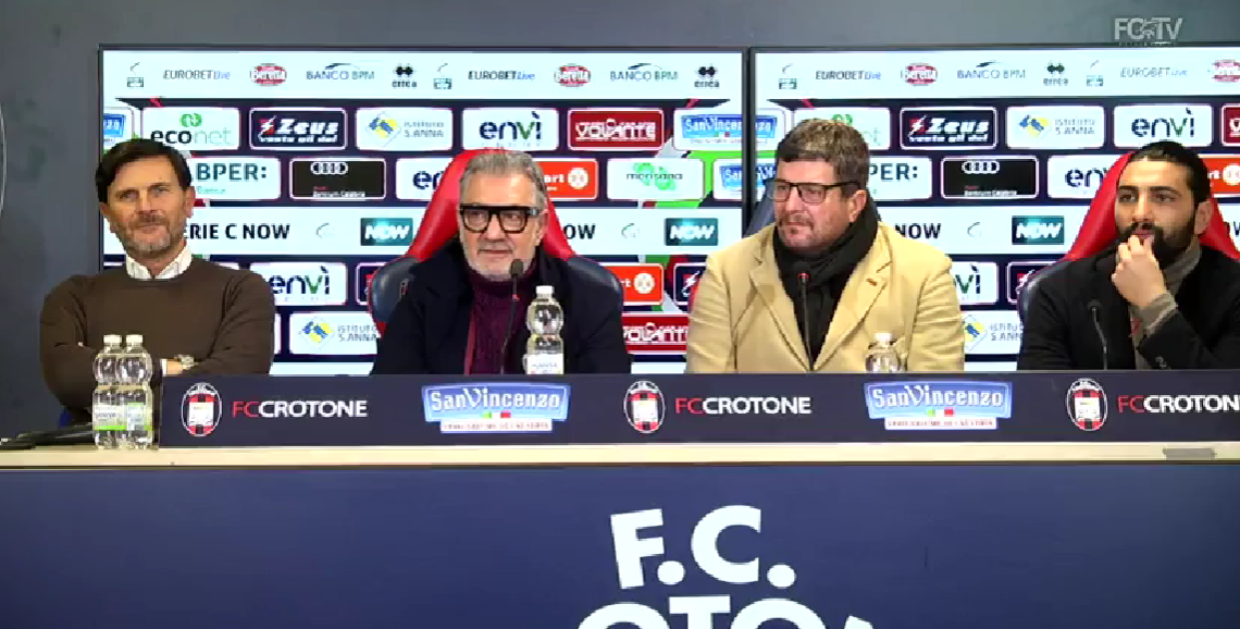 Crotone, Baldini si presenta: «I giocatori dovranno imparare a guardare le cose con il cuore»