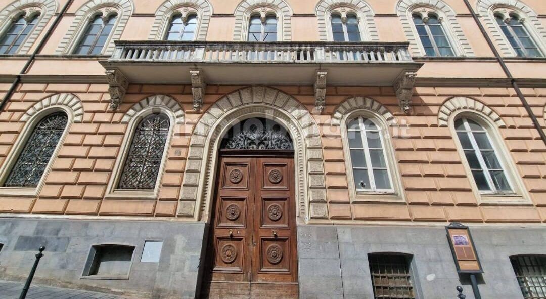 Spopolamento e dismissioni, la mappa della Calabria in vendita