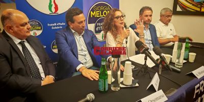 Lamezia, FdI scuote il Comune. Ferro: «Compromesso il rapporto di fiducia con Murone, il sindaco ora cambi passo»
