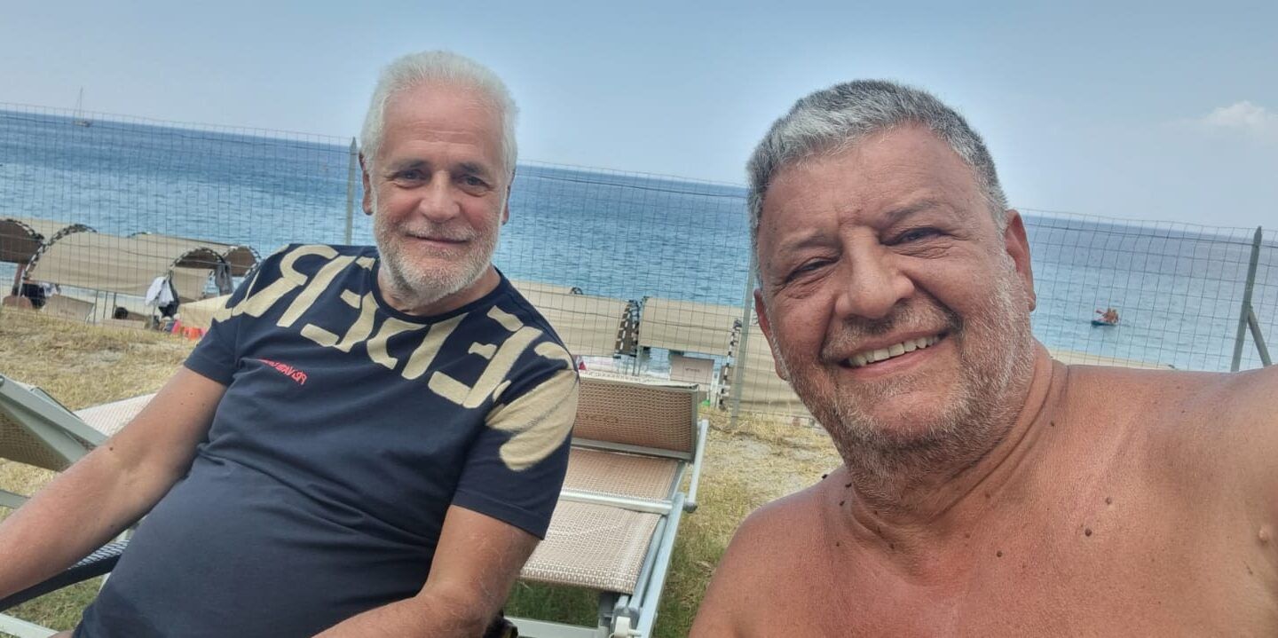 Per tanti vip un’immersione nella bellezza della Calabria: Formigoni e Misaggi avvistati a Soverato