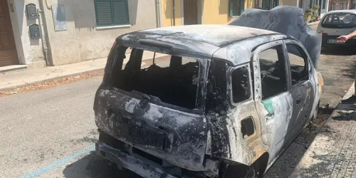 incendio viumbaca auto