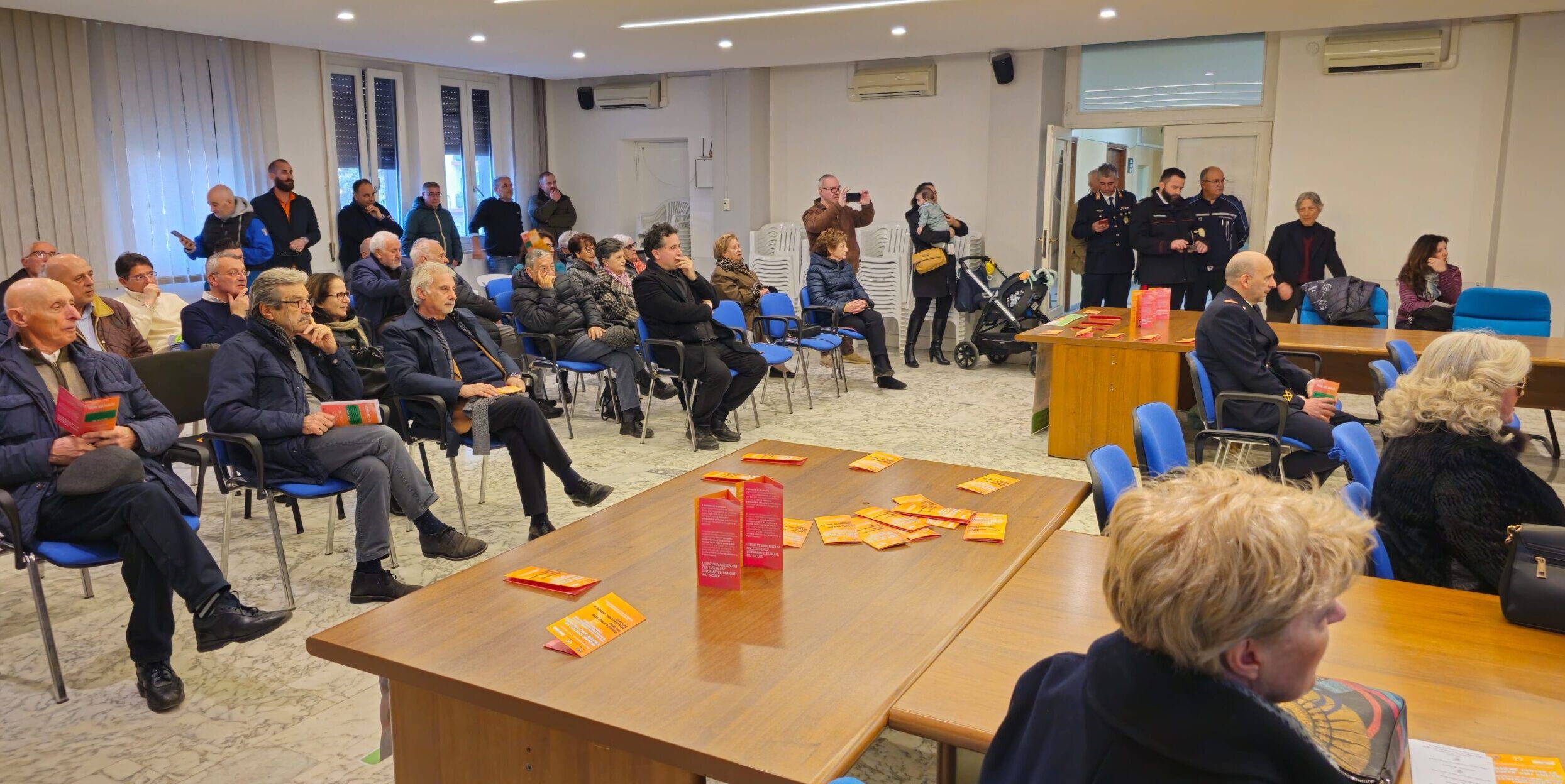 Soverato, grande partecipazione all’incontro sulla prevenzione contro le truffe agli anziani