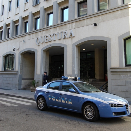 Provocò lesioni a un'anziana dopo uno scippo, arrestato minore