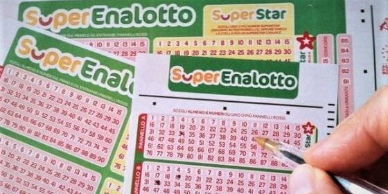 Superenalotto, centrato a Rovigo un 6 da 85,1 milioni di euro