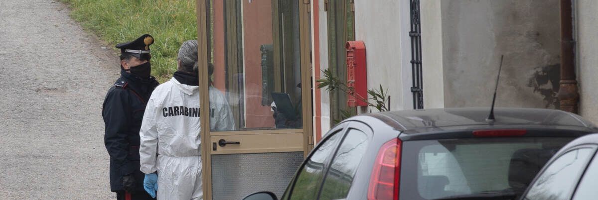 Litiga con la madre e la strangola, arrestata 17enne nel Palermitano