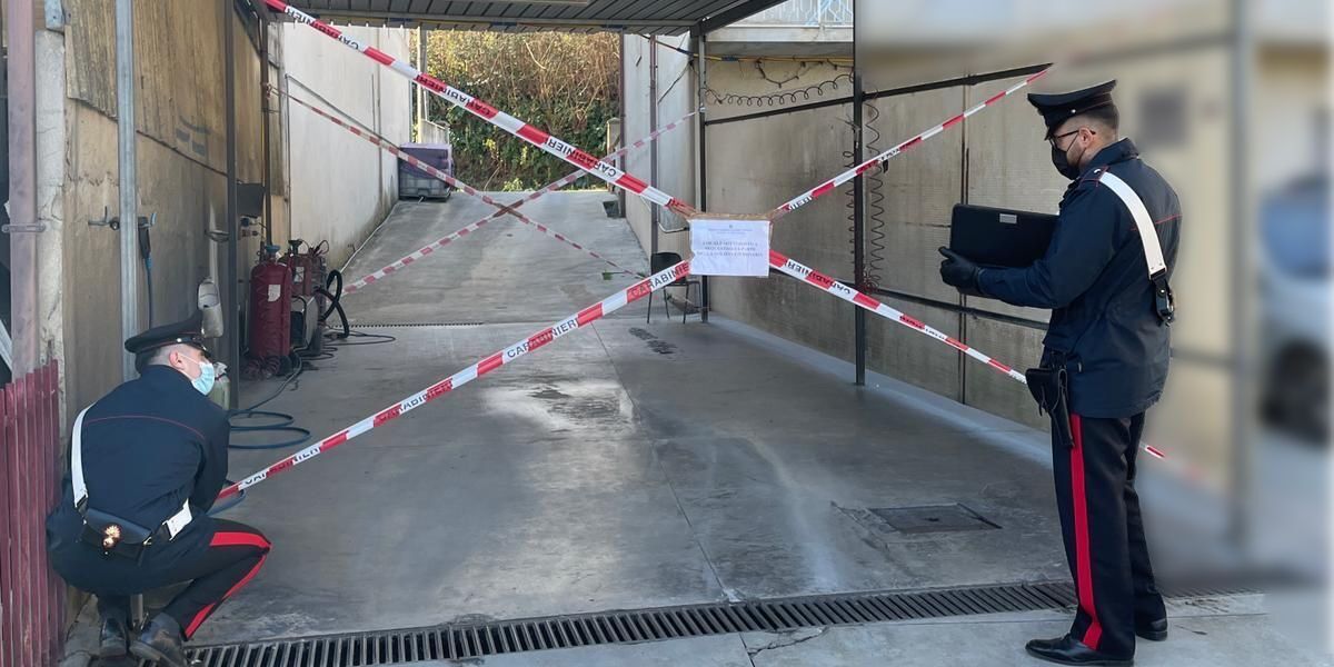 Scarichi illeciti nella rete fognaria, sequestrati 5 autolavaggi nella Locride