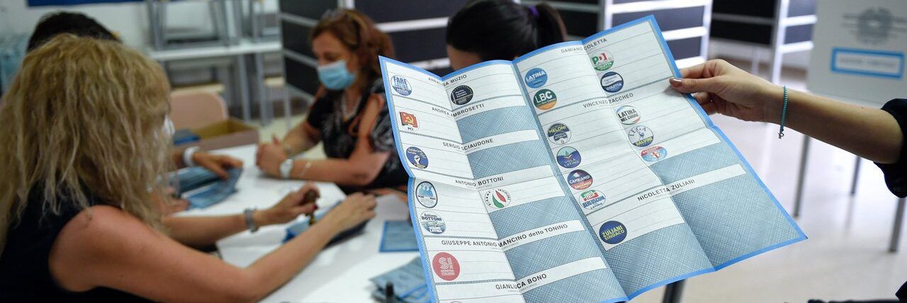 Politiche 2022, l’imprevedibile effetto “flipper”. Ecco come funziona