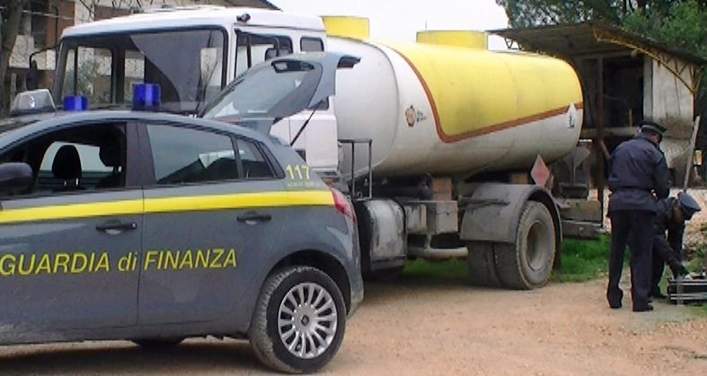 Truffa sulla vendita di gasolio, una persona denunciata