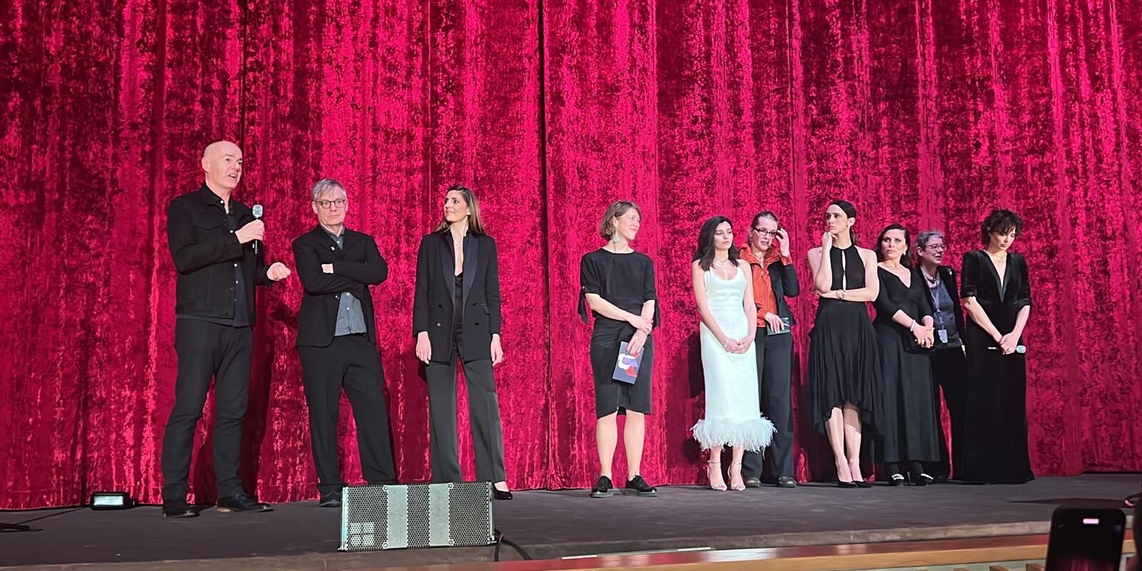 Calabria Film Commission, applausi ed emozione per la prima di “The Good Mothers”